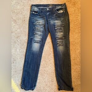 Almost‎ famous Distressed jeans size 13